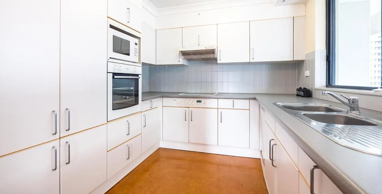Victoria Square Apartments Gold Coast 4*,