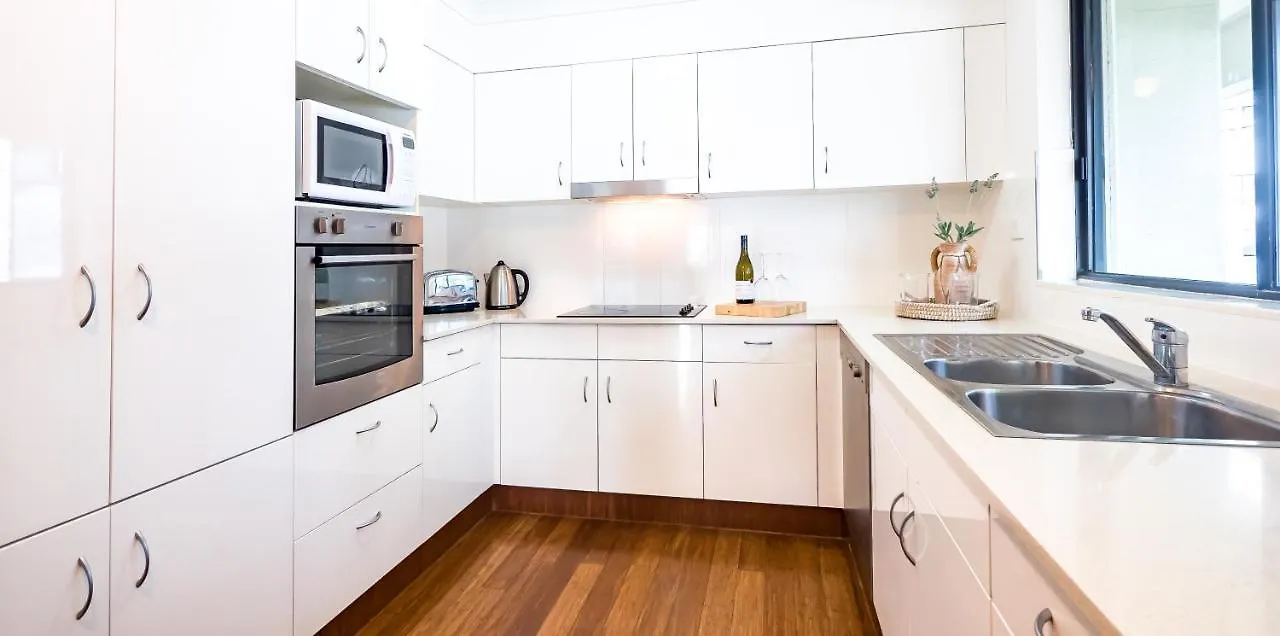 Victoria Square Apartments Χρυσή Ακτή
